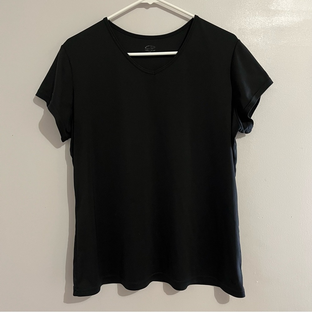 Champion Black V-Neck Short Sleeve athletic shirt XL